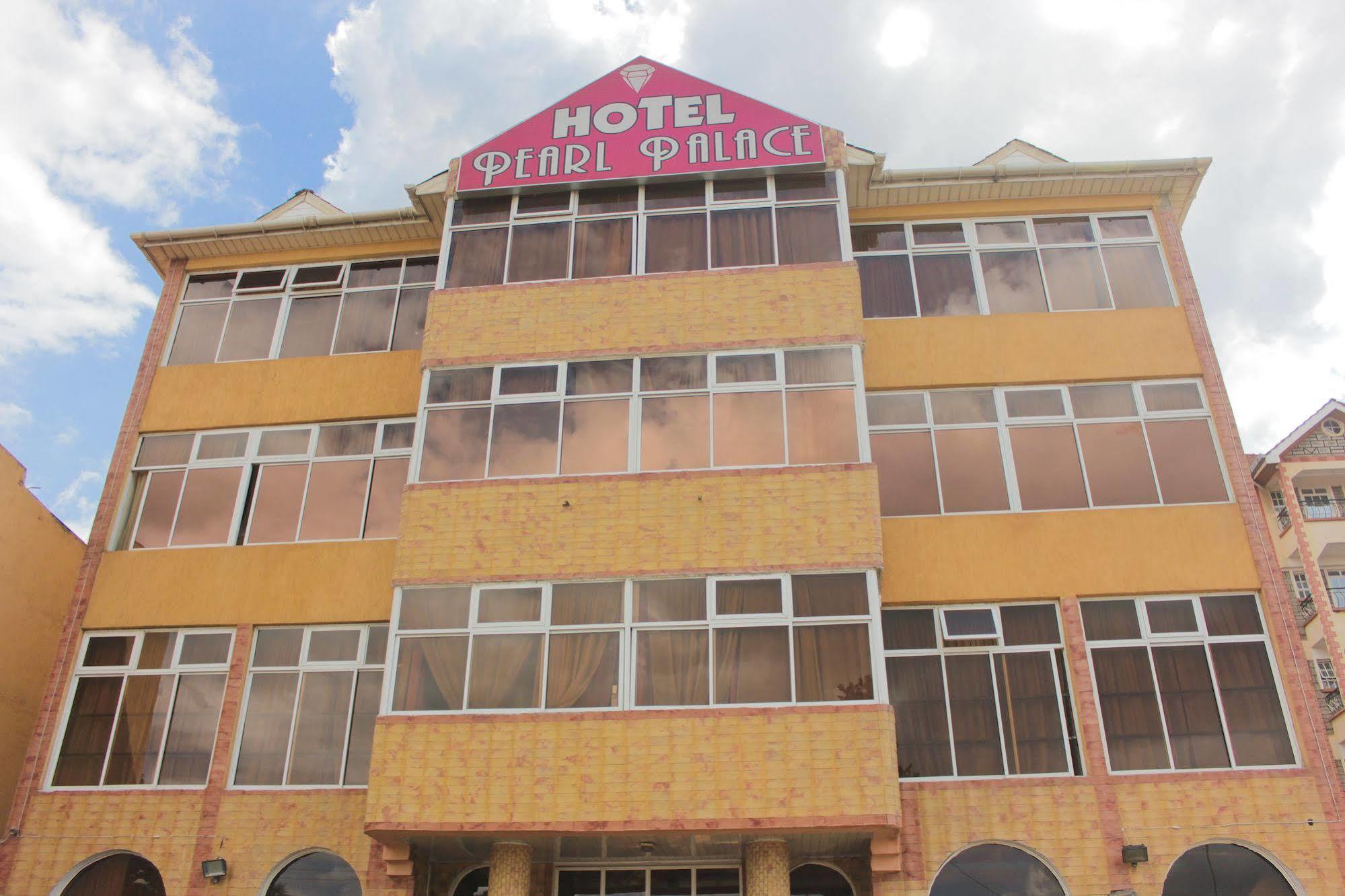 Pearl Palace Hotel Nairobi Bagian luar foto